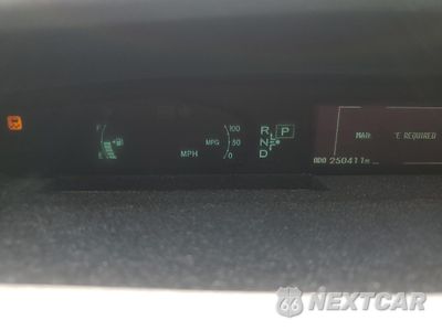 Zdjęcie 9 z 12 samochodu: 2014 TOYOTA PRIUS VIN:JTDKN3DU6E0362186 - miniatura