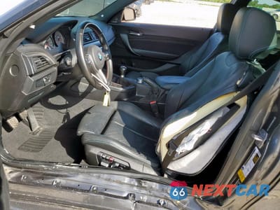 Zdjęcie 7 z 14 samochodu: 2017 BMW M2 VIN:WBS1H9C39HV888374 - miniatura