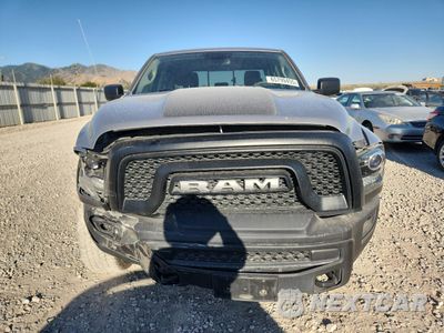 Piąte zdjęcie samochodu w środku: 2019 RAM 1500 CLASSIC SLT VIN:1C6RR7GT2KS725524 - miniatura