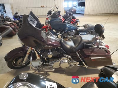 Trzecie zdjęcie samochodu z tyłu: 2007 HARLEY-DAVIDSON FLHX VIN:1HD1KB4137Y615455 - miniatura