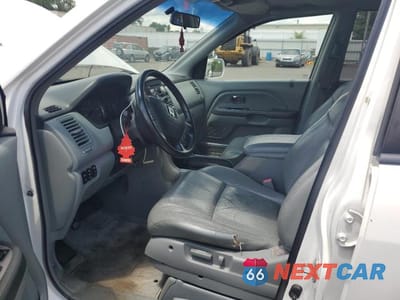 Zdjęcie 7 z 12 samochodu: 2005 HONDA PILOT EXL VIN:5FNYF18525B048597 - miniatura