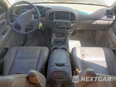 Zdjęcie 8 z 13 samochodu: 2002 TOYOTA SEQUOIA LIMITED VIN:5TDZT38A52S061678 - miniatura