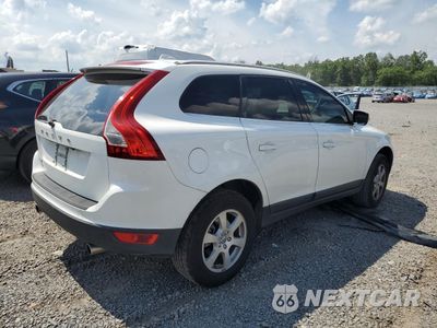 Trzecie zdjęcie samochodu z tyłu: 2012 VOLVO XC60 3.2 VIN:YV4952DL0C2319011 - miniatura