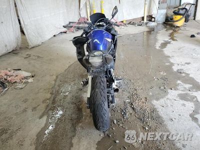 Czwarte zdjęcie samochodu z boku: 2013 YAMAHA FZ6 R VIN:JYARJ18E6DA011185 - miniatura