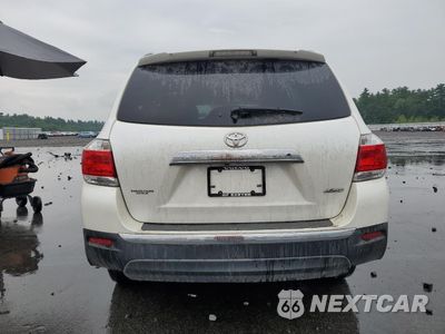 Zdjęcie 6 z 13 samochodu: 2013 TOYOTA HIGHLANDER BASE VIN:5TDBK3EH9DS186482 - miniatura