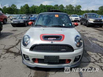 Piąte zdjęcie samochodu w środku: 2012 MINI COOPER S VIN:WMWSV3C5XCTY28561 - miniatura