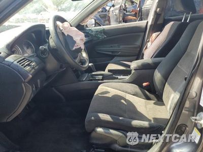 Zdjęcie 7 z 13 samochodu: 2010 HONDA ACCORD LX VIN:1HGCP2F32AA090397 - miniatura