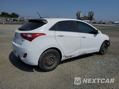 Trzecie zdjęcie samochodu z tyłu: 2017 HYUNDAI ELANTRA GT VIN:KMHD35LH9HU384335 - miniatura
