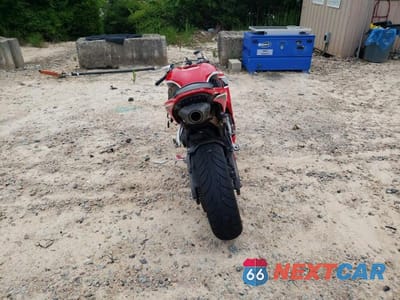 Czwarte zdjęcie samochodu z boku: 2018 HONDA CBR600 RR VIN:JH2PC40J6JK400342 - miniatura