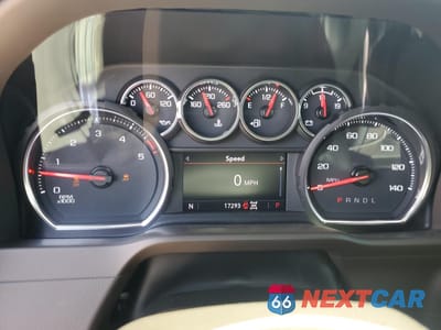 Zdjęcie 9 z 12 samochodu: 2021 CHEVROLET SILVERADO K3500 LT VIN:1GC4YTEY2MF152276 - miniatura