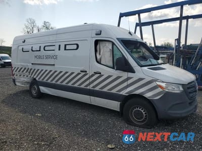 Czwarte zdjęcie samochodu z boku: 2021 MERCEDES BENZ SPRINTER 2500 VIN:W1Y4EDHY0MT068030 - miniatura