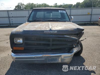 Piąte zdjęcie samochodu w środku: 1989 DODGE D-SERIES D100 VIN:1B7FE06Y1KS178502 - miniatura