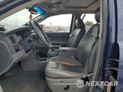 Zdjęcie 7 z 16 samochodu: 2005 DODGE DURANGO LIMITED VIN:1D4HB58D35F618339 - miniatura