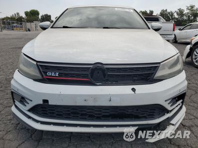 Piąte zdjęcie samochodu w środku: 2016 VOLKSWAGEN JETTA GLI VIN:3VW5T7AJ5GM219702 - miniatura