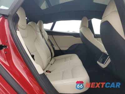 Zdjęcie 10 z 14 samochodu: 2021 TESLA MODEL S VIN:5YJSA1E52MF453284 - miniatura