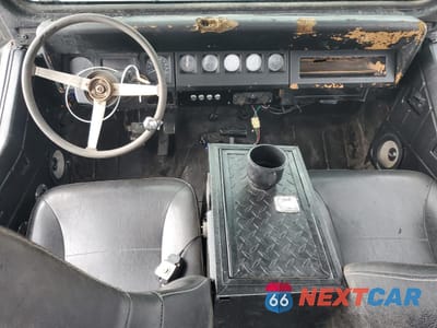 Zdjęcie 8 z 12 samochodu: 1993 JEEP WRANGLER / YJ VIN:1J4FY29P9PP260732 - miniatura