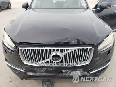 Zdjęcie 12 z 15 samochodu: 2016 VOLVO XC90 T6 VIN:YV4A22PL5G1059475 - miniatura