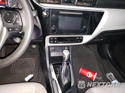 Zdjęcie 8 z 13 samochodu: 2019 TOYOTA COROLLA L VIN:2T1BURHE1KC230849 - miniatura