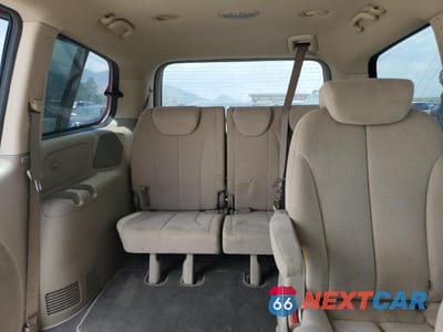 Zdjęcie 10 z 13 samochodu: 2008 HYUNDAI ENTOURAGE GLS VIN:KNDMC233286051843 - miniatura