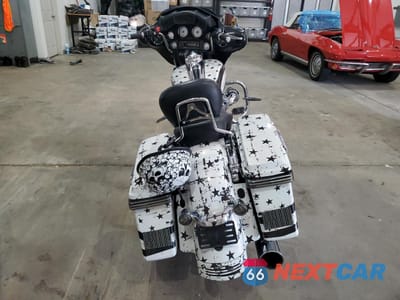 Czwarte zdjęcie samochodu z boku: 2013 HARLEY-DAVIDSON FLHX STREET GLIDE VIN:1HD1KBM35DB652359 - miniatura