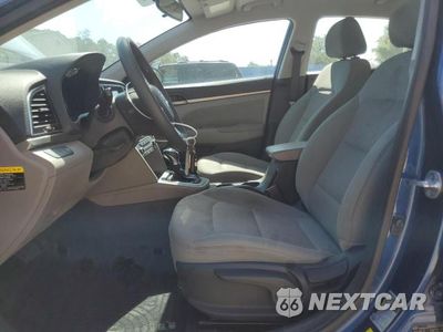 Zdjęcie 7 z 12 samochodu: 2017 HYUNDAI ELANTRA SE VIN:5NPD84LF0HH066788 - miniatura