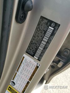 Zdjęcie 12 z 14 samochodu: 2007 TOYOTA CAMRY CE VIN:JTNBE46K373075581 - miniatura