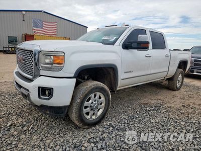 2015 GMC SIERRA K2500 DENALI 1GT120E84FF534119 - główne zdjęcie licytacji z USA - miniatura