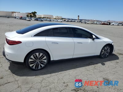 Trzecie zdjęcie samochodu z tyłu: 2023 MERCEDES-BENZ EQE SEDAN 350 4MATIC VIN:W1KEG1CB5PF021234 - miniatura