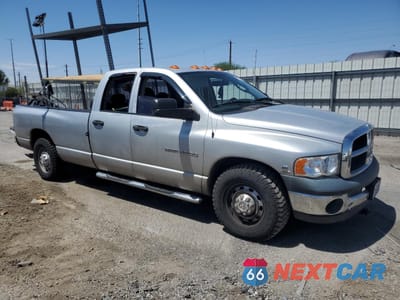 Czwarte zdjęcie samochodu z boku: 2004 DODGE RAM 3500 ST VIN:3D7LA38C04G212706 - miniatura