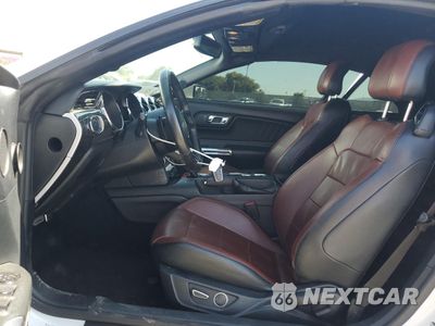 Zdjęcie 7 z 14 samochodu: 2016 FORD MUSTANG VIN:1FATP8UH2G5284631 - miniatura
