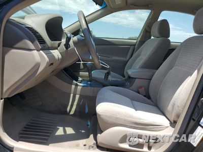 Zdjęcie 7 z 14 samochodu: 2002 TOYOTA CAMRY LE VIN:4T1BF32K22U523065 - miniatura