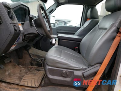 Zdjęcie 7 z 12 samochodu: 2015 FORD F450 SUPER DUTY VIN:1FDUF4HY5FEA17000 - miniatura