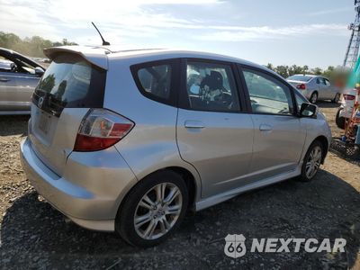 Trzecie zdjęcie samochodu z tyłu: 2011 HONDA FIT SPORT VIN:JHMGE8H57BC001497 - miniatura