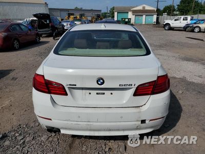 Zdjęcie 6 z 13 samochodu: 2013 BMW 528 XI VIN:WBAXH5C53DD111701 - miniatura