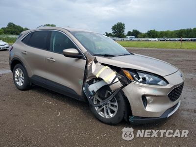 Czwarte zdjęcie samochodu z boku: 2020 FORD ESCAPE SE VIN:1FMCU0G61LUC13267 - miniatura
