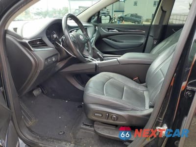 Zdjęcie 7 z 14 samochodu: 2020 BUICK ENCLAVE VIN:5GAERBKW2LJ211970 - miniatura