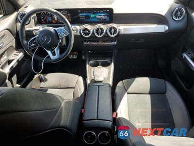 Zdjęcie 8 z 13 samochodu: 2023 MERCEDES-BENZ GLB 250 VIN:W1N4M4GB4PW332446 - miniatura