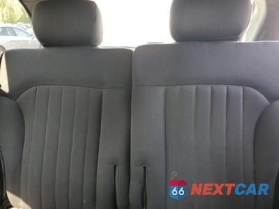 Zdjęcie 10 z 15 samochodu: 2003 CHEVROLET BLAZER VIN:1GNCT18XX3K171656 - miniatura