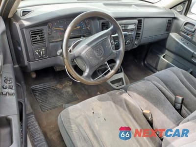 Zdjęcie 8 z 12 samochodu: 2001 DODGE DAKOTA VIN:1B7FL26X71S345839 - miniatura