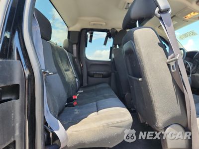 Zdjęcie 10 z 14 samochodu: 2013 CHEVROLET SILVERADO K1500 LS VIN:1GCRKREA1DZ121998 - miniatura