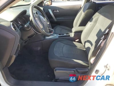 Zdjęcie 7 z 14 samochodu: 2011 NISSAN ROGUE S VIN:JN8AS5MT1BW154110 - miniatura