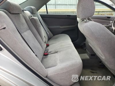 Zdjęcie 10 z 14 samochodu: 2003 TOYOTA CAMRY LE VIN:4T1BE32K33U696114 - miniatura