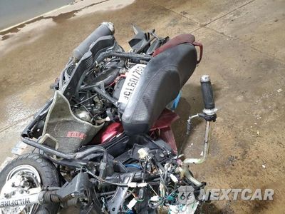 Piąte zdjęcie samochodu w środku: 2005 SCOOTER VIN:LD6TCJ10X5LWF0513 - miniatura