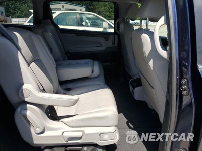 Zdjęcie 11 z 14 samochodu: 2019 HONDA ODYSSEY EXL VIN:5FNRL6H78KB000190 - miniatura