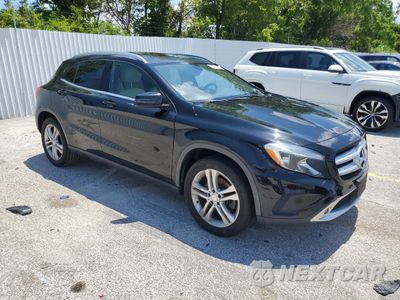 Czwarte zdjęcie samochodu z boku: 2015 MERCEDES-BENZ GLA 250 VIN:WDCTG4EB5FJ166067 - miniatura