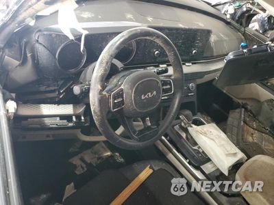Zdjęcie 8 z 12 samochodu: 2022 KIA CARNIVAL LX VIN:KNDNB4H34N6122578 - miniatura