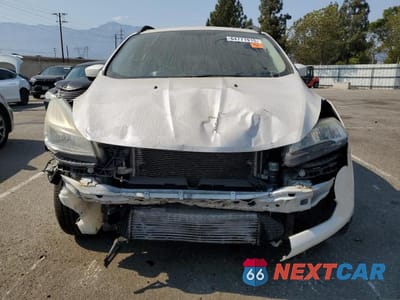 Piąte zdjęcie samochodu w środku: 2015 FORD ESCAPE SE VIN:1FMCU0G90FUB07195 - miniatura