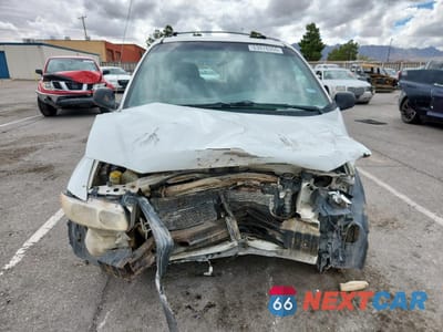 Piąte zdjęcie samochodu w środku: 1999 CHRYSLER TOWN & COUNTRY LX VIN:1C4GP54L8XB552680 - miniatura