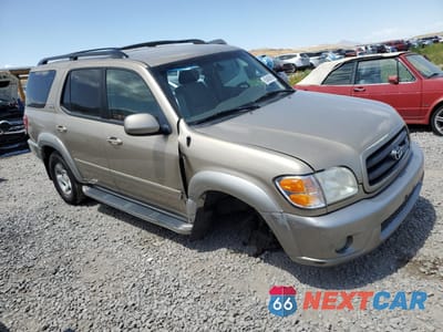 Czwarte zdjęcie samochodu z boku: 2002 TOYOTA SEQUOIA SR5 VIN:5TDZT34A52S108066 - miniatura