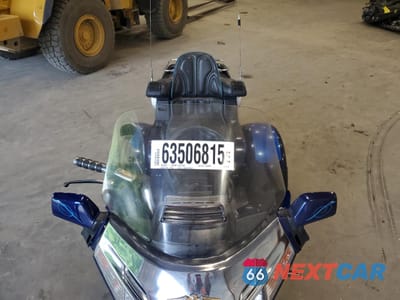 Piąte zdjęcie samochodu w środku: 1993 HONDA GL1500 SE VIN:1HFSC223XPA500437 - miniatura